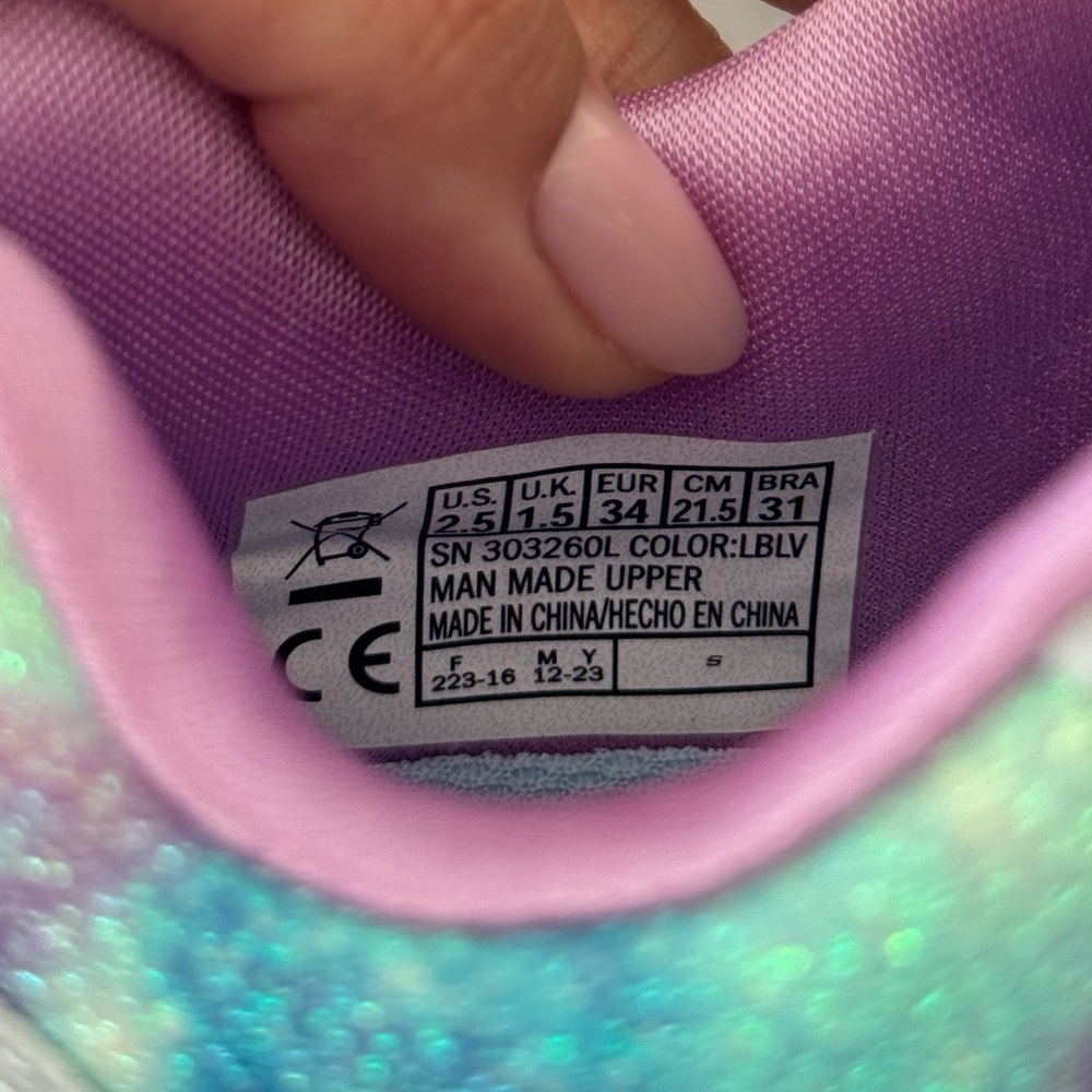 Skechers Kids Light-Up Sneakers Rainbow Glitter Wing Shoes | Girls Size 2.5 - Picture 6 of 6